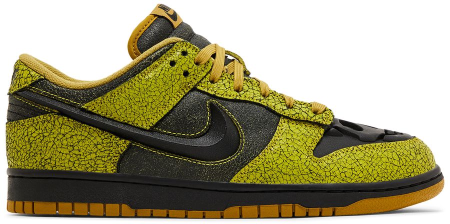 USED Nike Dunk Low Retro QS Halloween Skull