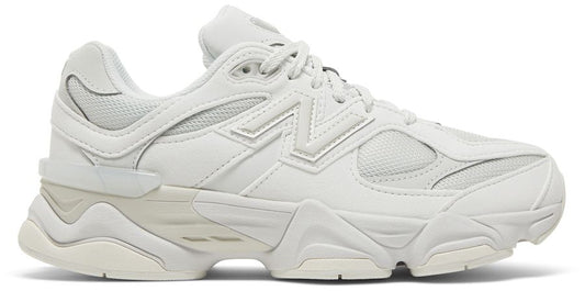 USED New Balance 9060 Reflection (GS)