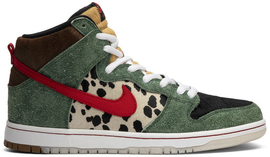 Nike SB Dunk High Dog Walker