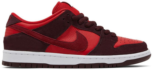 Nike SB Dunk Low Cherry